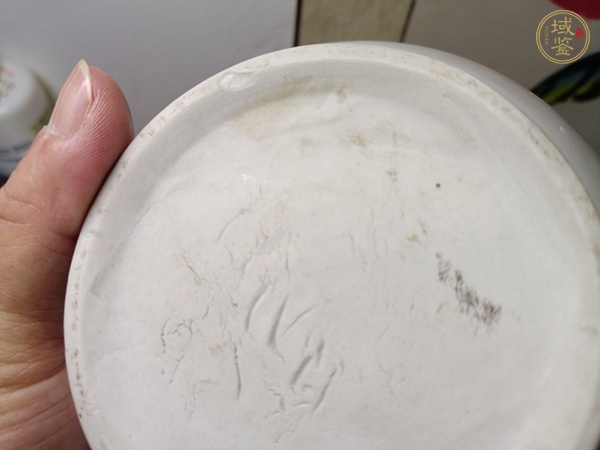 古玩陶瓷德化窯雙鋪首香爐真品鑒賞圖