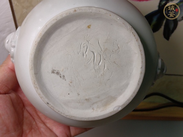 古玩陶瓷德化窯雙鋪首香爐真品鑒賞圖