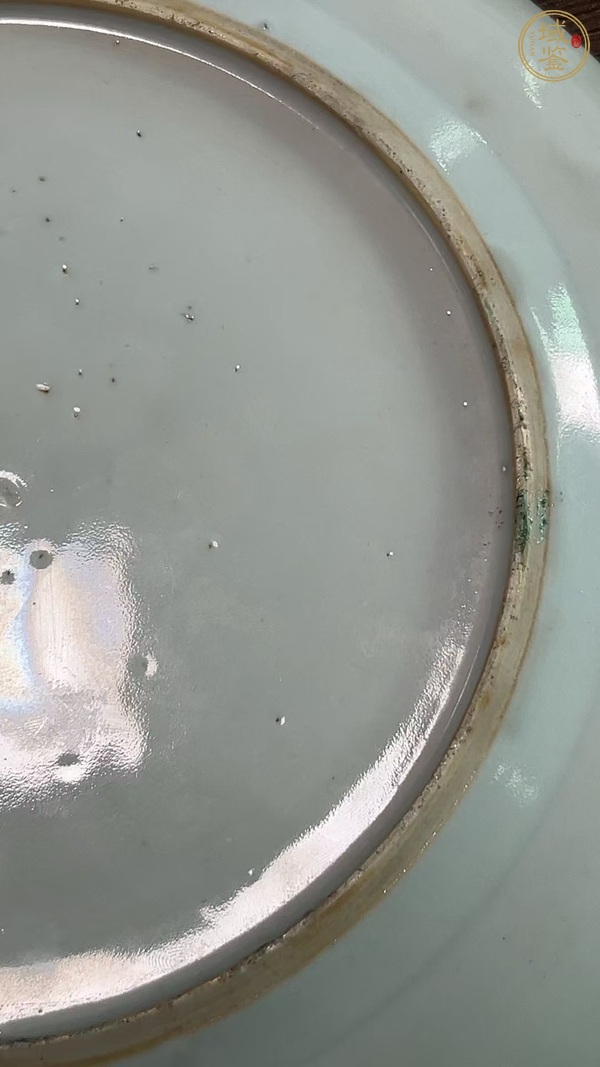 古玩陶瓷清晚期 廣彩人物紋折沿盤真品鑒賞圖
