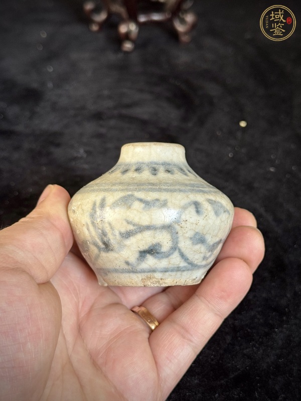 古玩陶瓷青花花卉紋水盂真品鑒賞圖