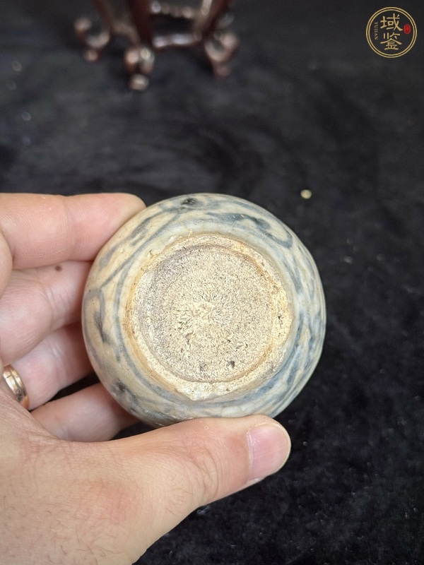 古玩陶瓷青花花卉紋水盂真品鑒賞圖