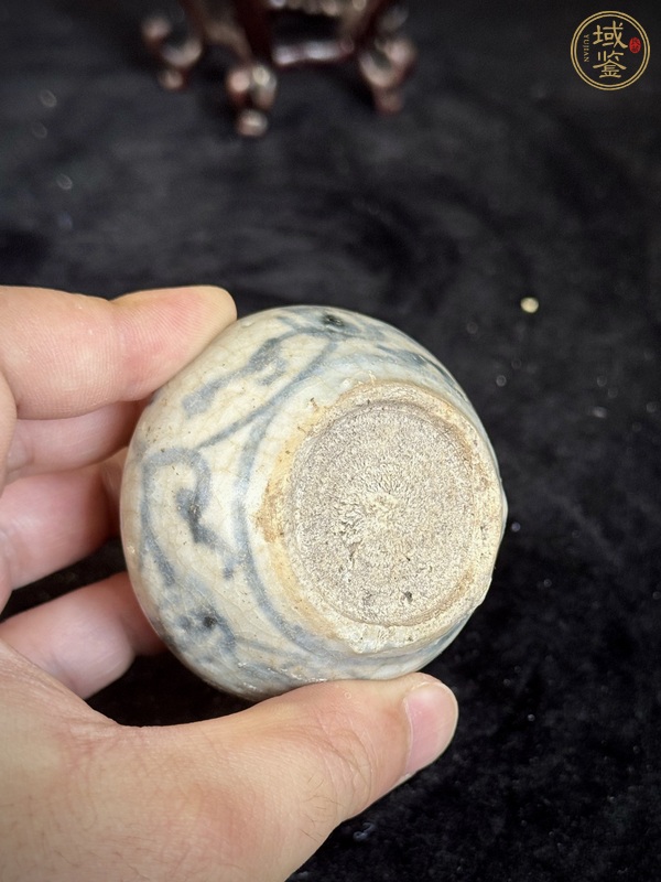 古玩陶瓷青花花卉紋水盂真品鑒賞圖