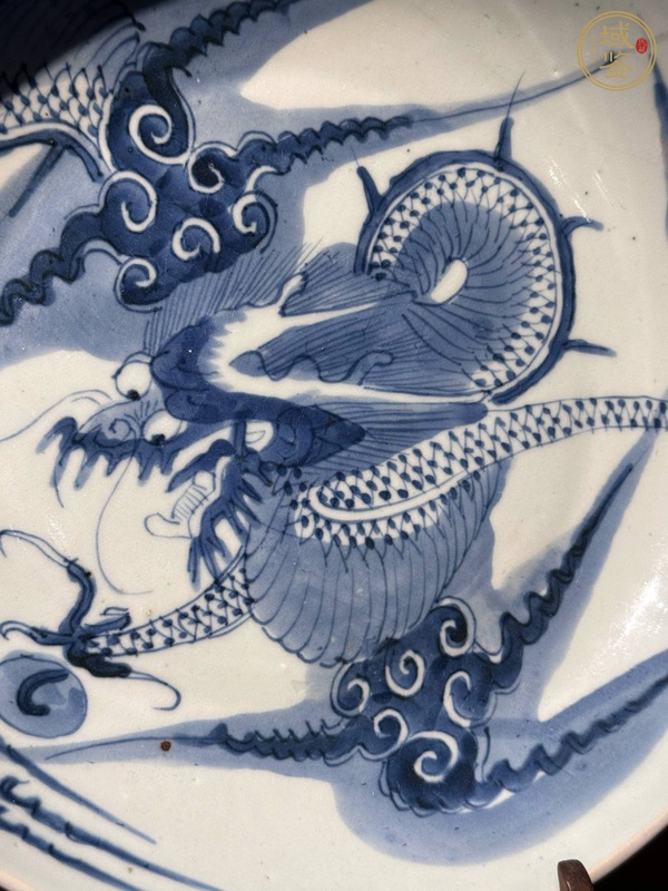 古玩陶瓷青花龍紋盤真品鑒賞圖
