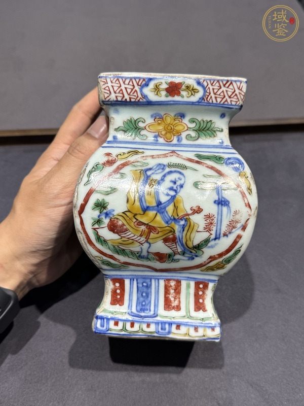 古玩陶瓷五彩尊真品鑒賞圖