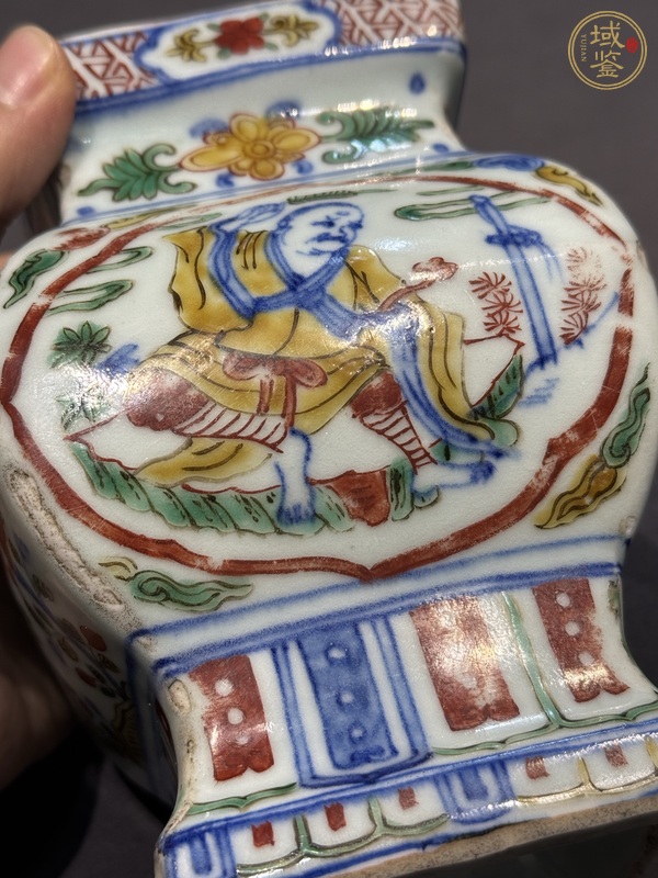 古玩陶瓷五彩尊真品鑒賞圖