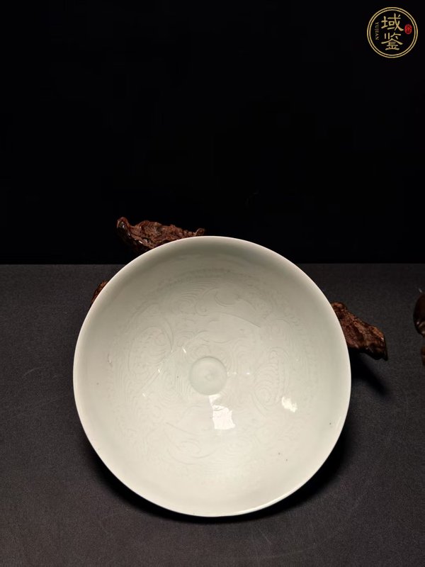 古玩陶瓷湖田窯青白釉娃娃碗真品鑒賞圖