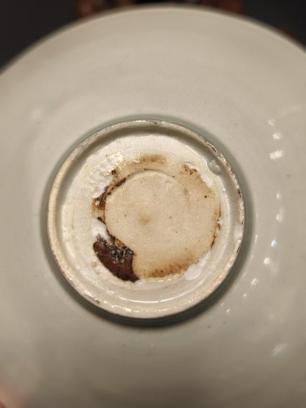 古玩陶瓷館藏級(jí)精品南宋湖田窯青白釉娃娃碗拍賣，當(dāng)前價(jià)格17000元