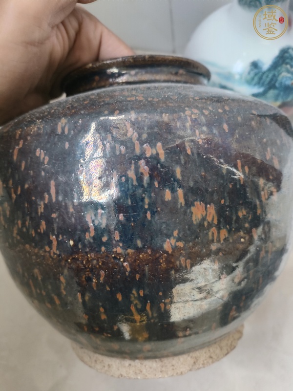 古玩陶瓷黑褐釉罐真品鑒賞圖