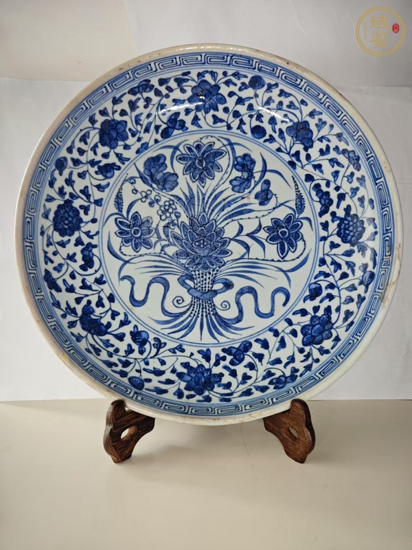 古玩陶瓷青花一把蓮紋盤真品鑒賞圖