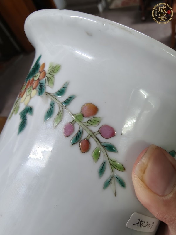 古玩陶瓷粉彩花鳥紋花盆真品鑒賞圖