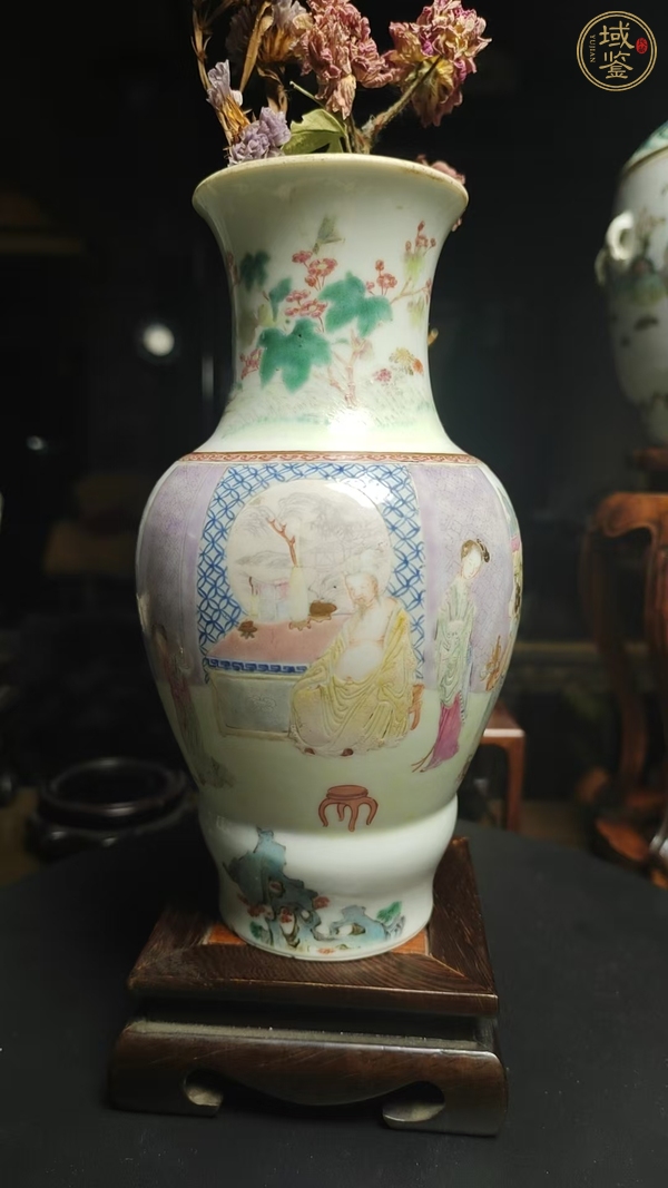 古玩陶瓷粉彩故事人物瓶真品鑒賞圖