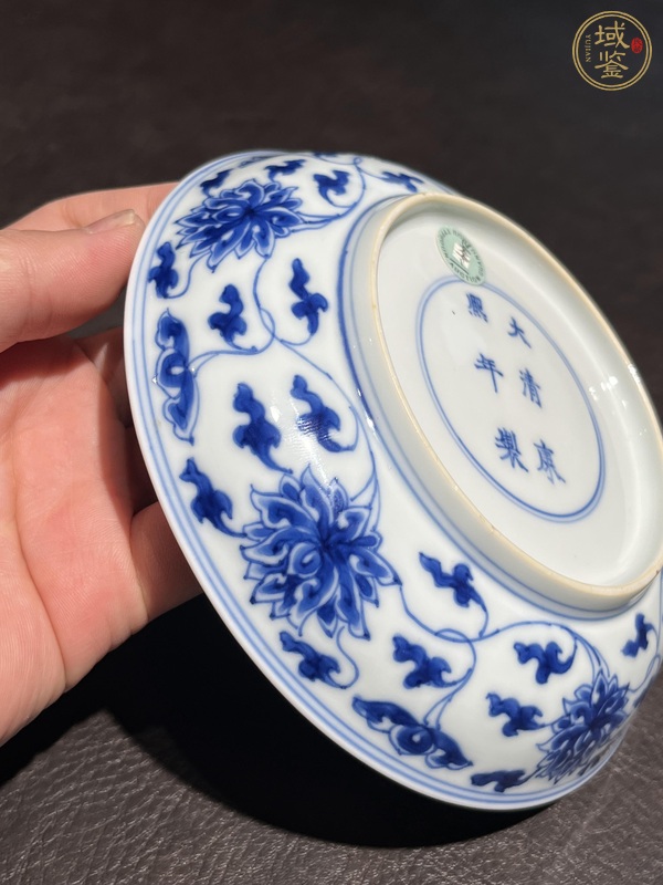 古玩陶瓷康熙官窯盤真品鑒賞圖