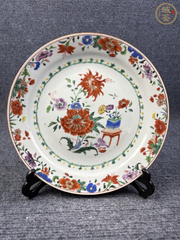古玩陶瓷粉彩花卉紋盤真品鑒賞圖