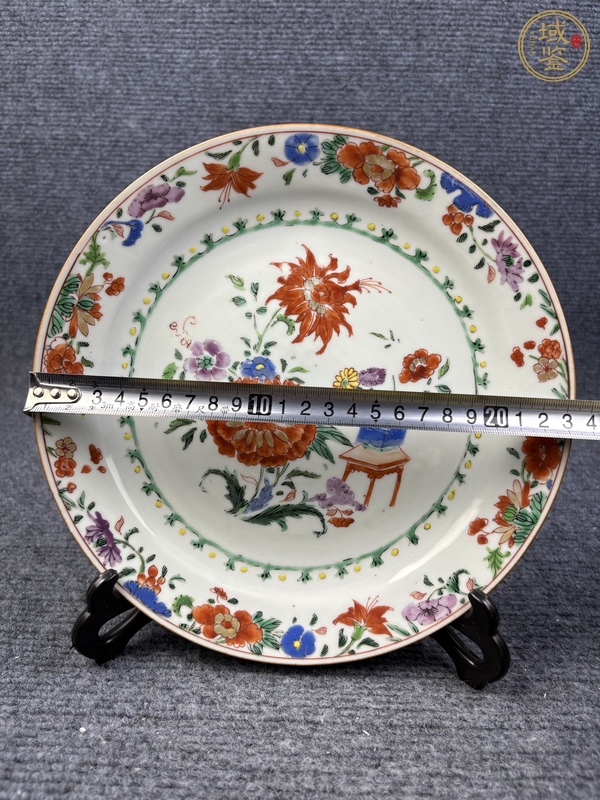 古玩陶瓷粉彩花卉紋盤真品鑒賞圖