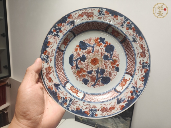 古玩陶瓷青花礬紅盤真品鑒賞圖