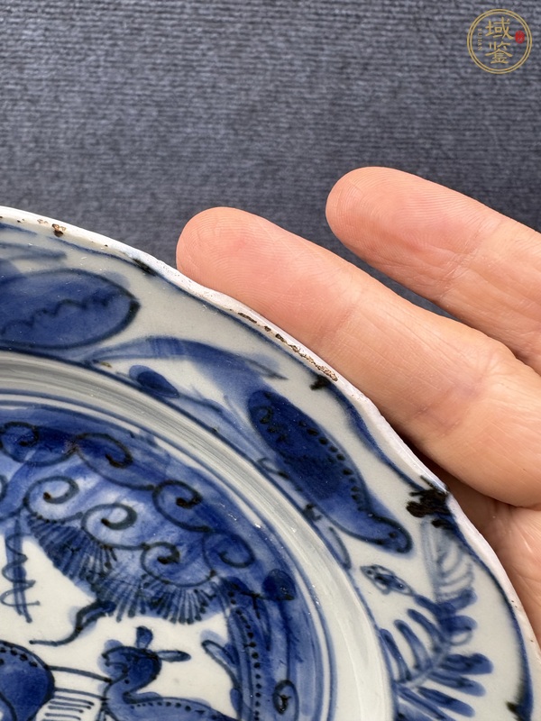 古玩陶瓷青花雙鹿紋盤真品鑒賞圖