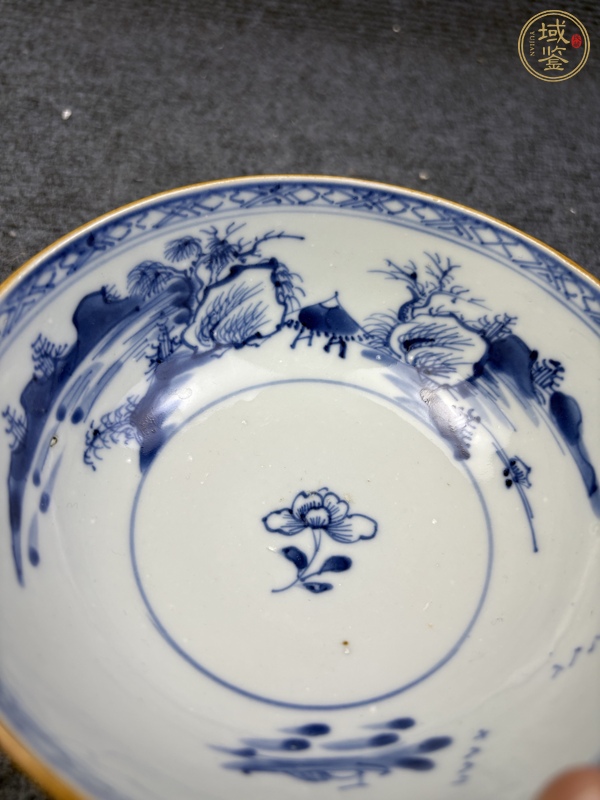 古玩陶瓷外紫金釉內(nèi)青花山水紋碗真品鑒賞圖