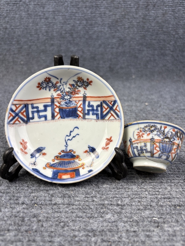 古玩陶瓷青花礬紅描金花卉紋杯碟套拍賣,當前價格0元