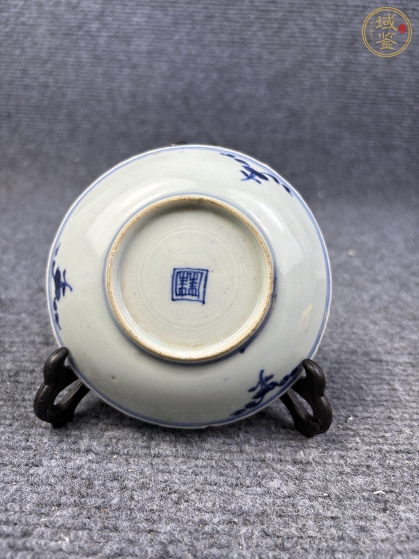 古玩陶瓷青花花卉紋小盤真品鑒賞圖