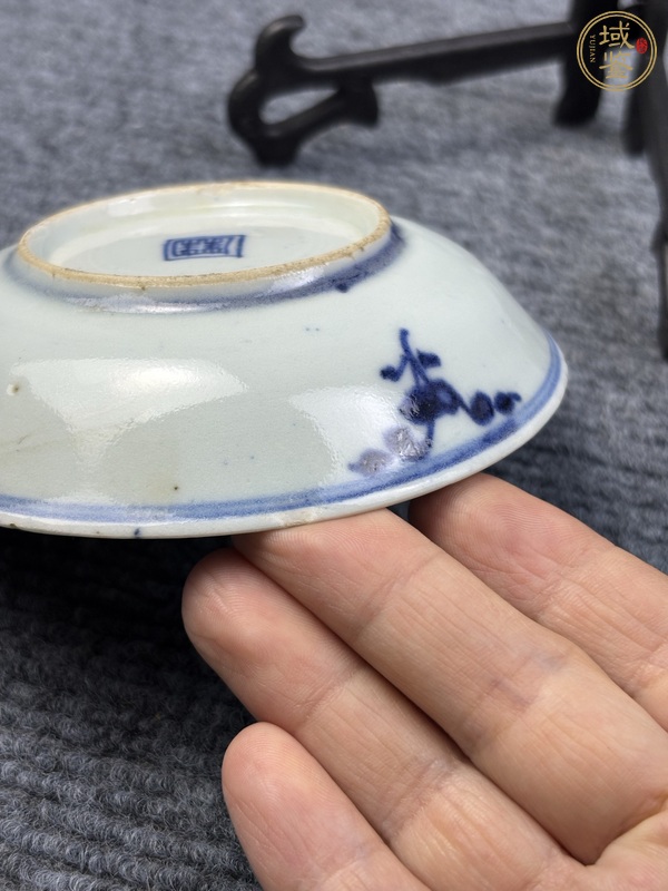 古玩陶瓷青花花卉紋小盤真品鑒賞圖