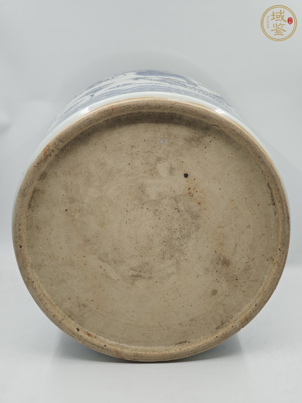 古玩陶瓷青花雙龍戲珠紋香爐真品鑒賞圖