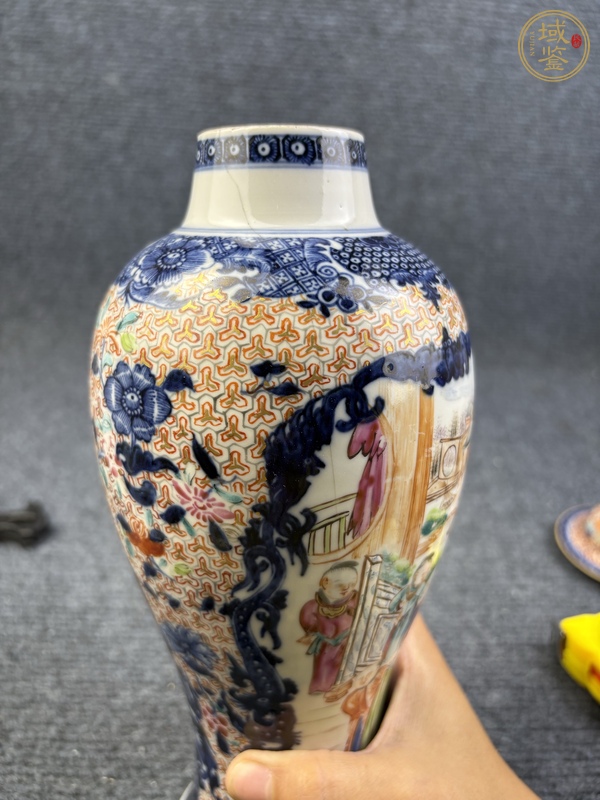 古玩陶瓷乾隆廣彩滿大人大蓋瓶真品鑒賞圖