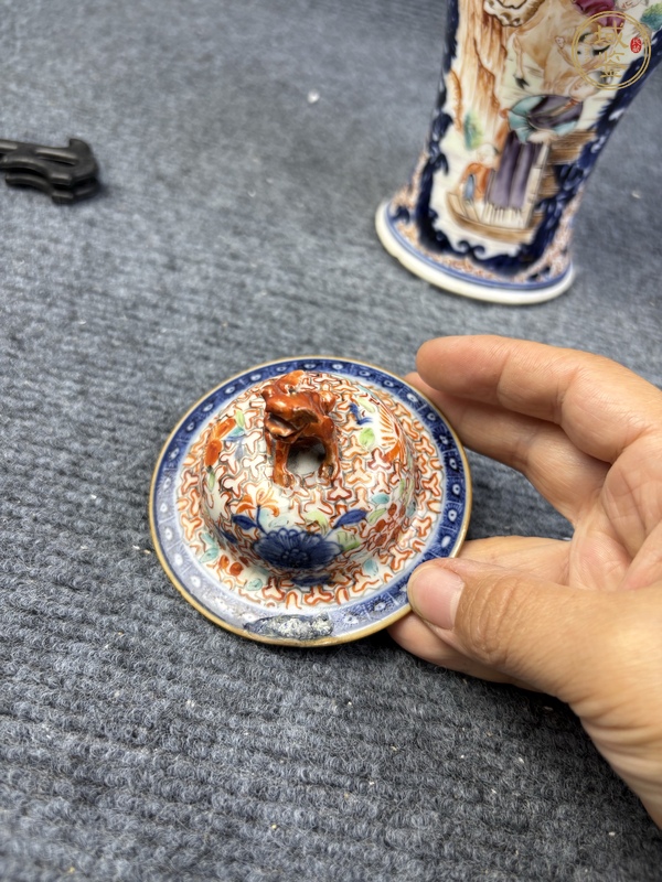 古玩陶瓷乾隆廣彩滿大人大蓋瓶真品鑒賞圖