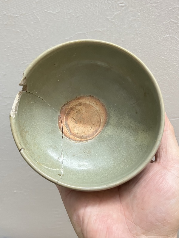 古玩陶瓷金~東溝窯青瓷茶碗拍賣，當前價格15800元
