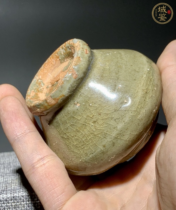 古玩陶瓷龍泉青瓷蓋罐真品鑒賞圖