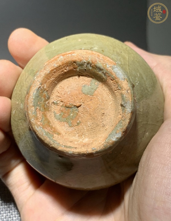 古玩陶瓷龍泉青瓷蓋罐真品鑒賞圖