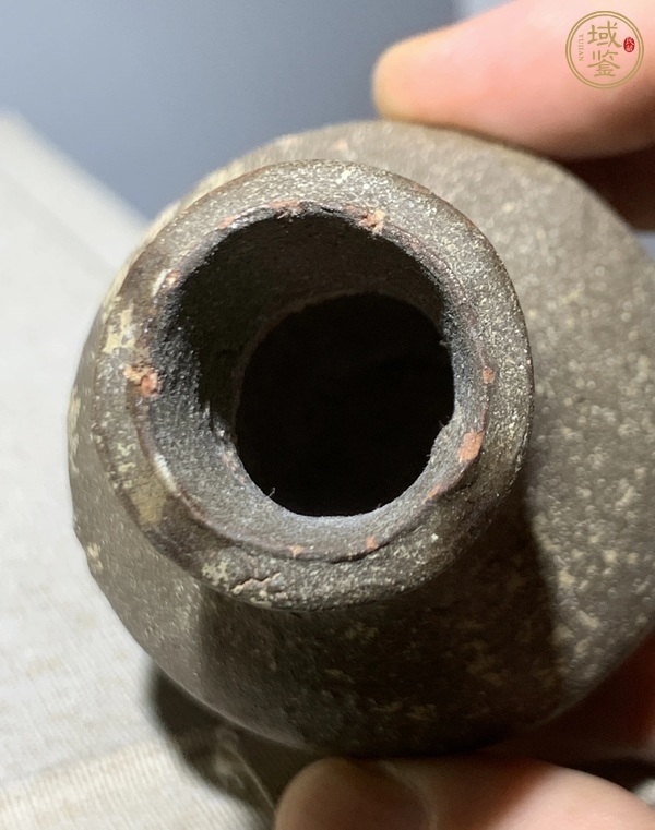 古玩陶瓷磁灶窯青釉瓶真品鑒賞圖