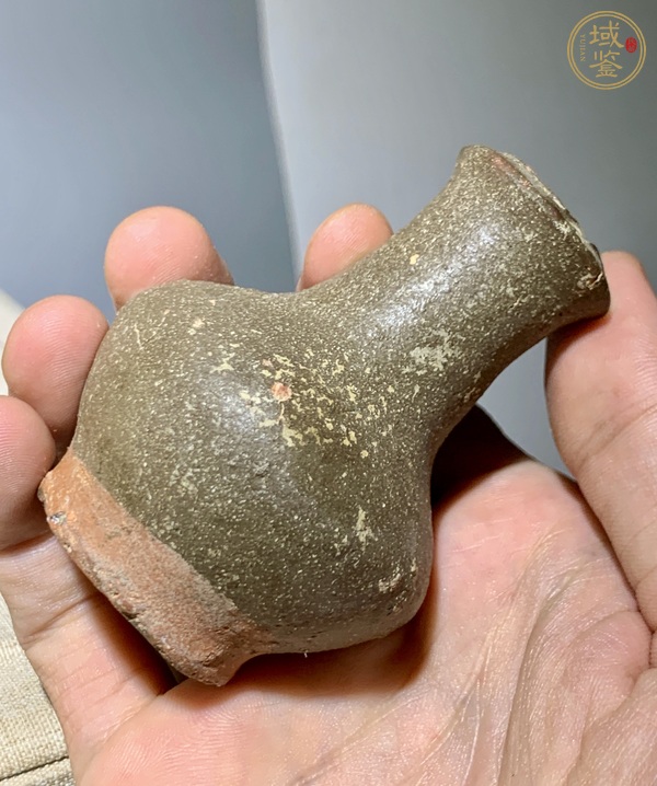 古玩陶瓷磁灶窯青釉瓶真品鑒賞圖