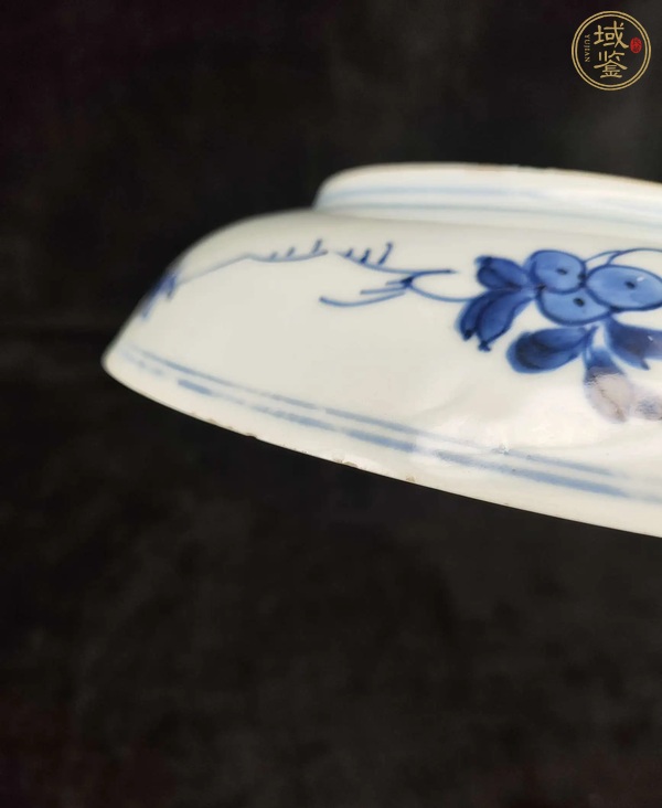 古玩陶瓷青花纏枝花卉紋盤真品鑒賞圖