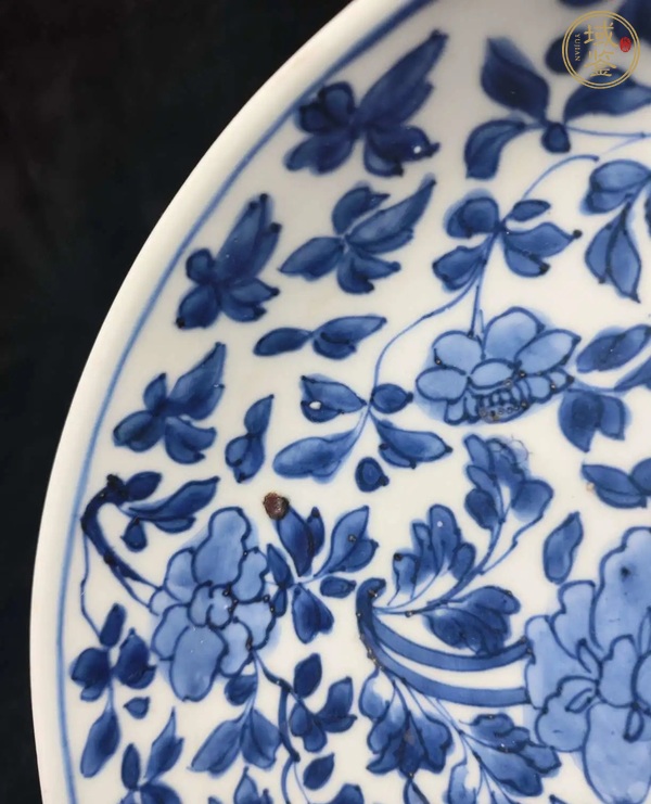 古玩陶瓷青花纏枝花卉紋盤真品鑒賞圖