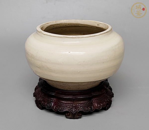 古玩陶瓷磁州窯白釉罐真品鑒賞圖