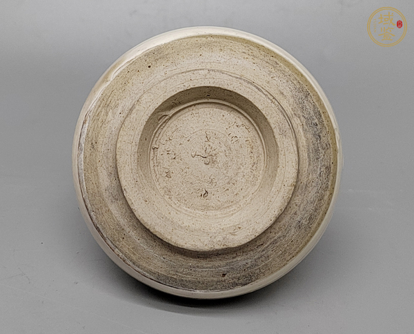 古玩陶瓷磁州窯白釉罐真品鑒賞圖