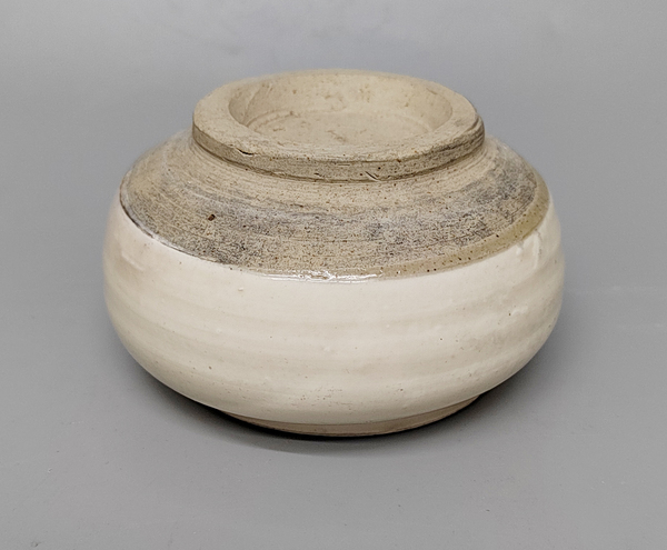 古玩陶瓷白凈的元代白釉水盂拍賣(mài)，當(dāng)前價(jià)格152元