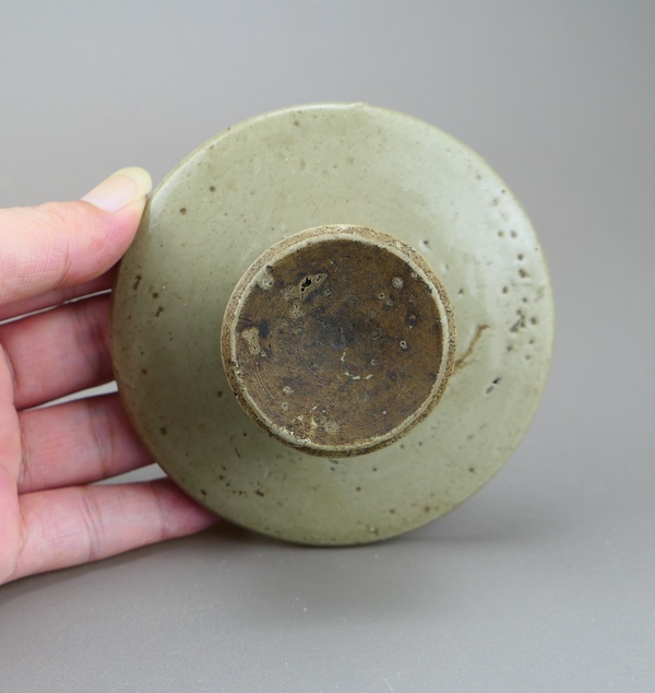 古玩陶瓷精品:明代龍泉窯青瓷缽式杯明代龍泉窯壽字托盤（一套拍賣）拍賣，當前價格191元