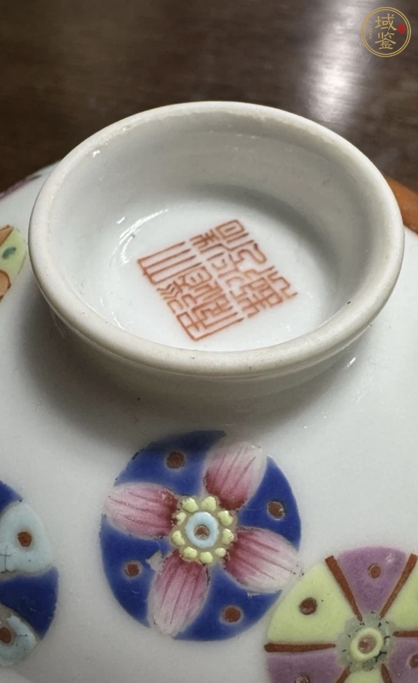 古玩陶瓷清代皮球花蓋碗真品鑒賞圖