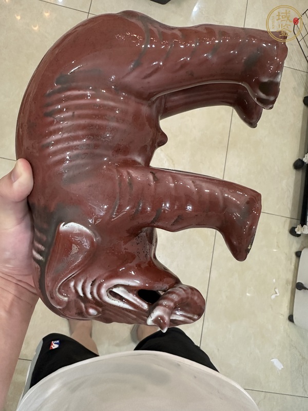 古玩陶瓷豇豆紅釉仿生瓷大象真品鑒賞圖