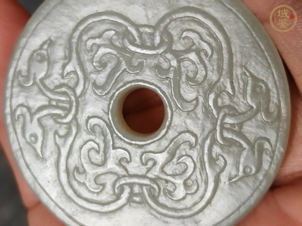 古玩玉器和田玉雕“卷云紋璧”真品鑒賞圖