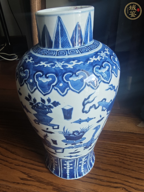 古玩陶瓷青花博古紋瓶真品鑒賞圖