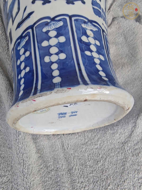 古玩陶瓷青花博古紋瓶真品鑒賞圖