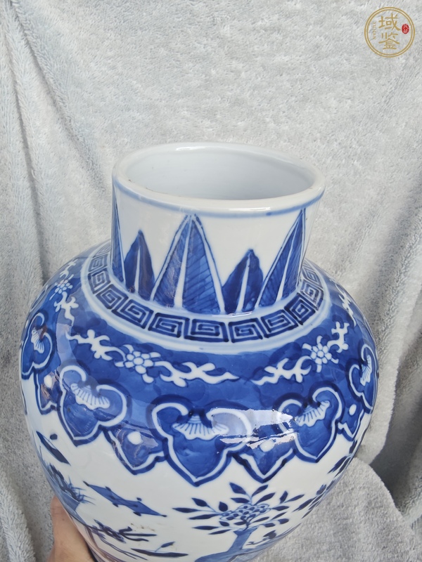 古玩陶瓷青花博古紋瓶真品鑒賞圖