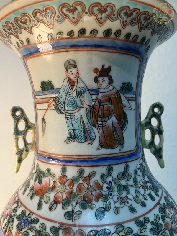 古玩陶瓷粉彩人物故事紋撇口瓶真品鑒賞圖