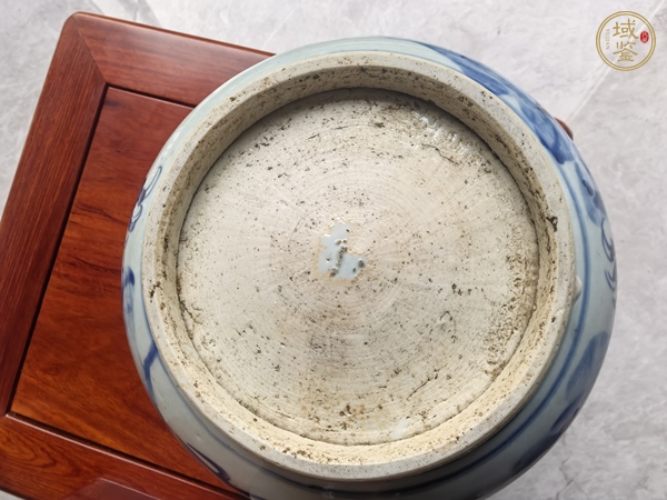 古玩陶瓷青花云龍紋香爐真品鑒賞圖