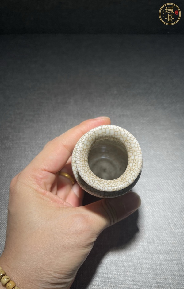 古玩陶瓷哥釉瓶真品鑒賞圖