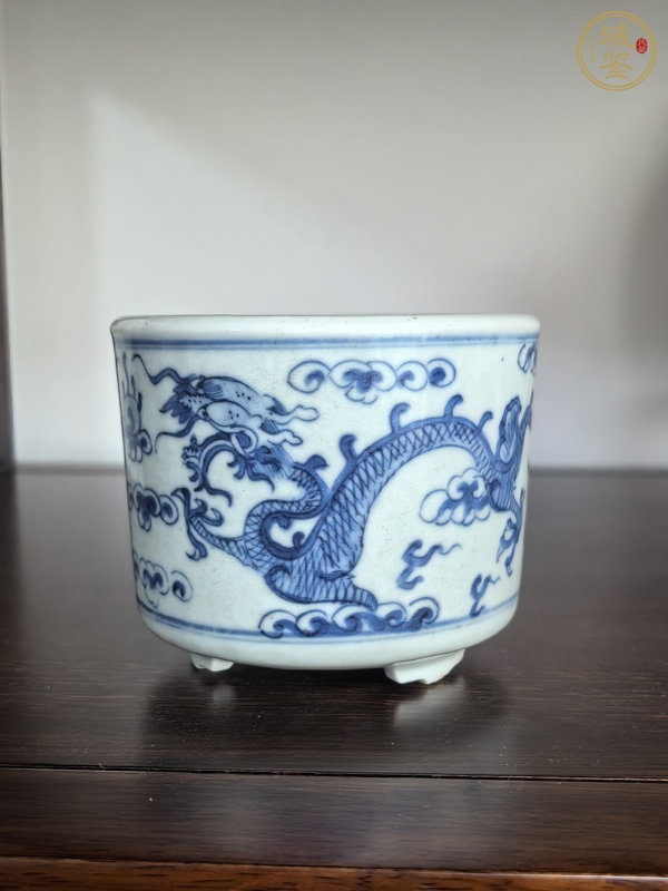 古玩陶瓷龍紋香爐真品鑒賞圖