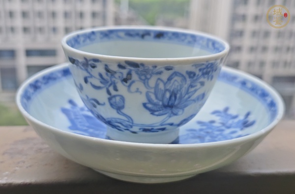 古玩陶瓷雍正青花杯碟真品鑒賞圖