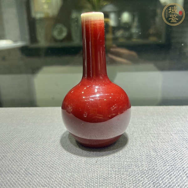 古玩陶瓷郎紅釉天球瓶真品鑒賞圖